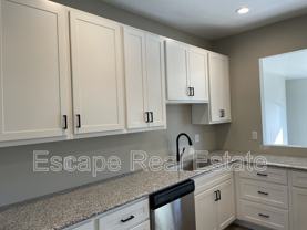 5834 Victoria Ave - Photo 1 of 1