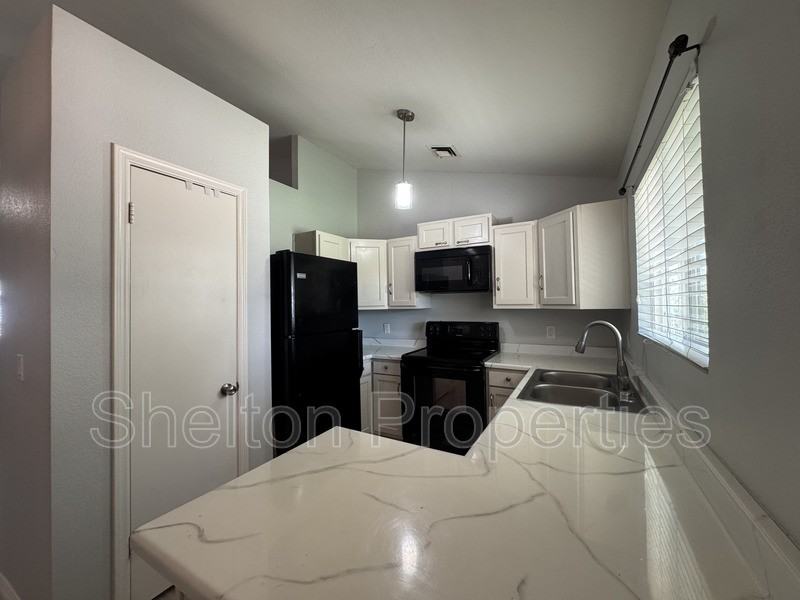 12537 N 83rd Dr - Photo 3 of 14