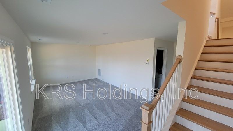 838 Parc Townes Dr - Photo 4 of 18