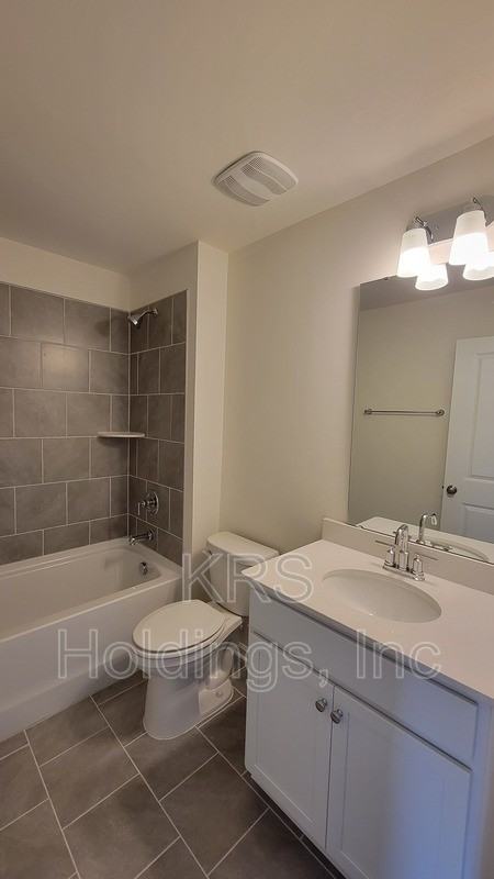 838 Parc Townes Dr - Photo 7 of 18