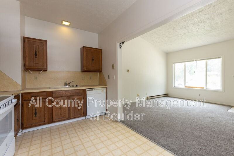 841 Crisman Dr #2 - Photo 7 of 16