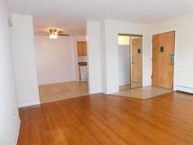 907 Washington - Photo 1 of 1