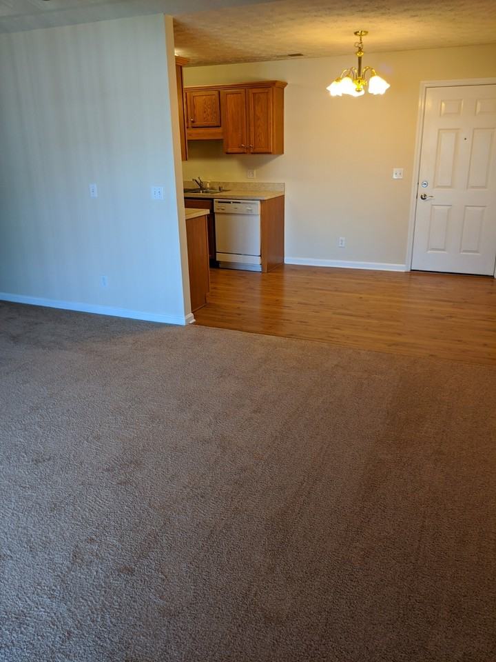 Chariot Run Apartments - Photo 5 of 50