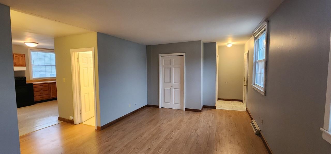 310 S 3rd Ave - Photo 2 of 11