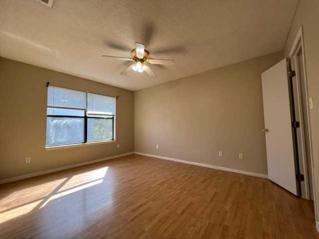 1636 B Post Road - Photo 3 of 27