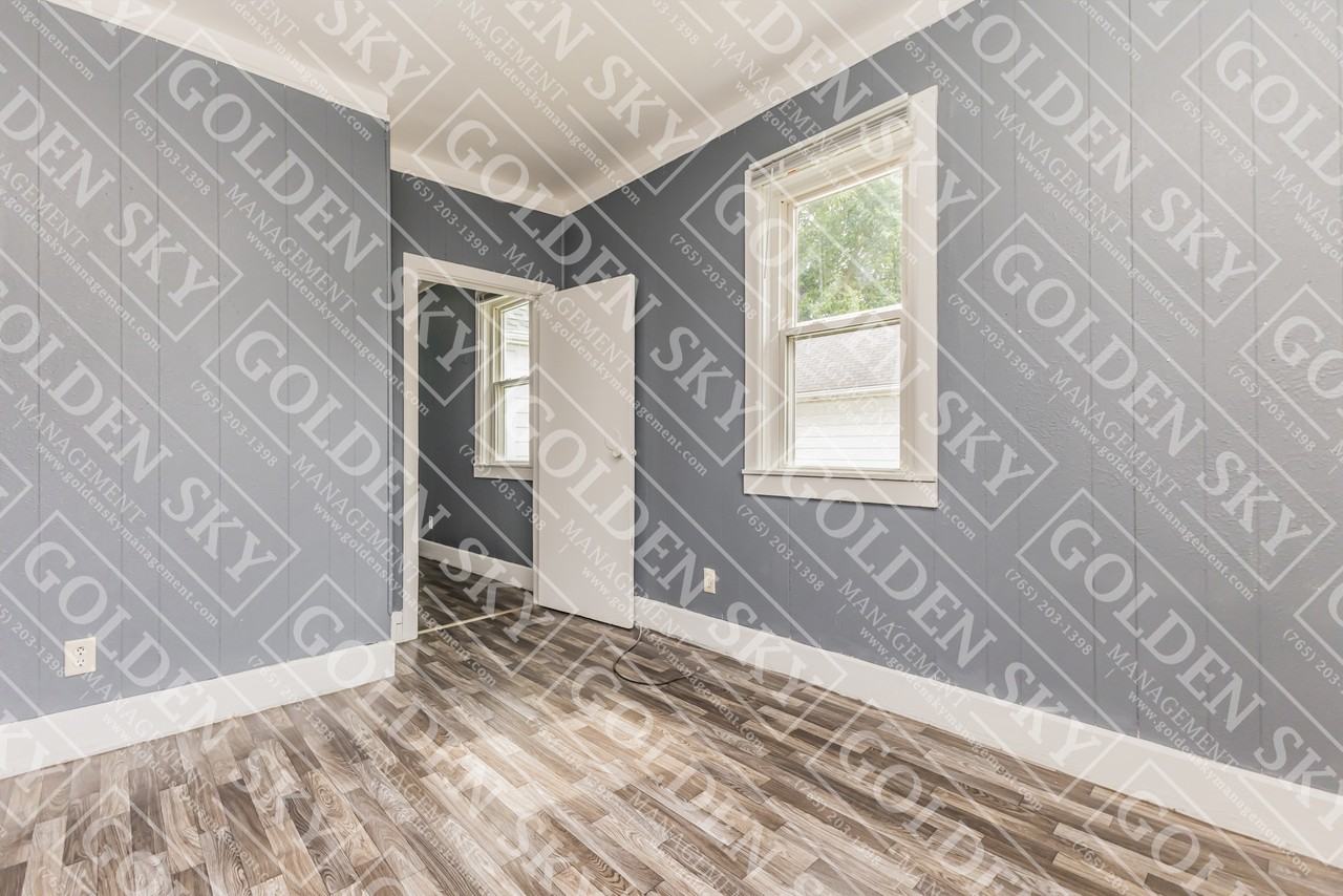 230 Kinsey Street - Unit 4 - Photo 6 of 15