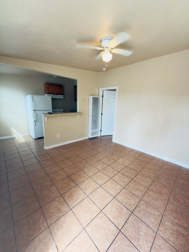 5133 W Point Loma Blvd - Photo 2 of 6