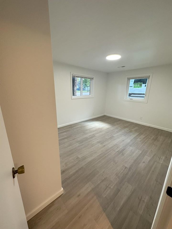 1011 North A Street - Photo 7 of 13