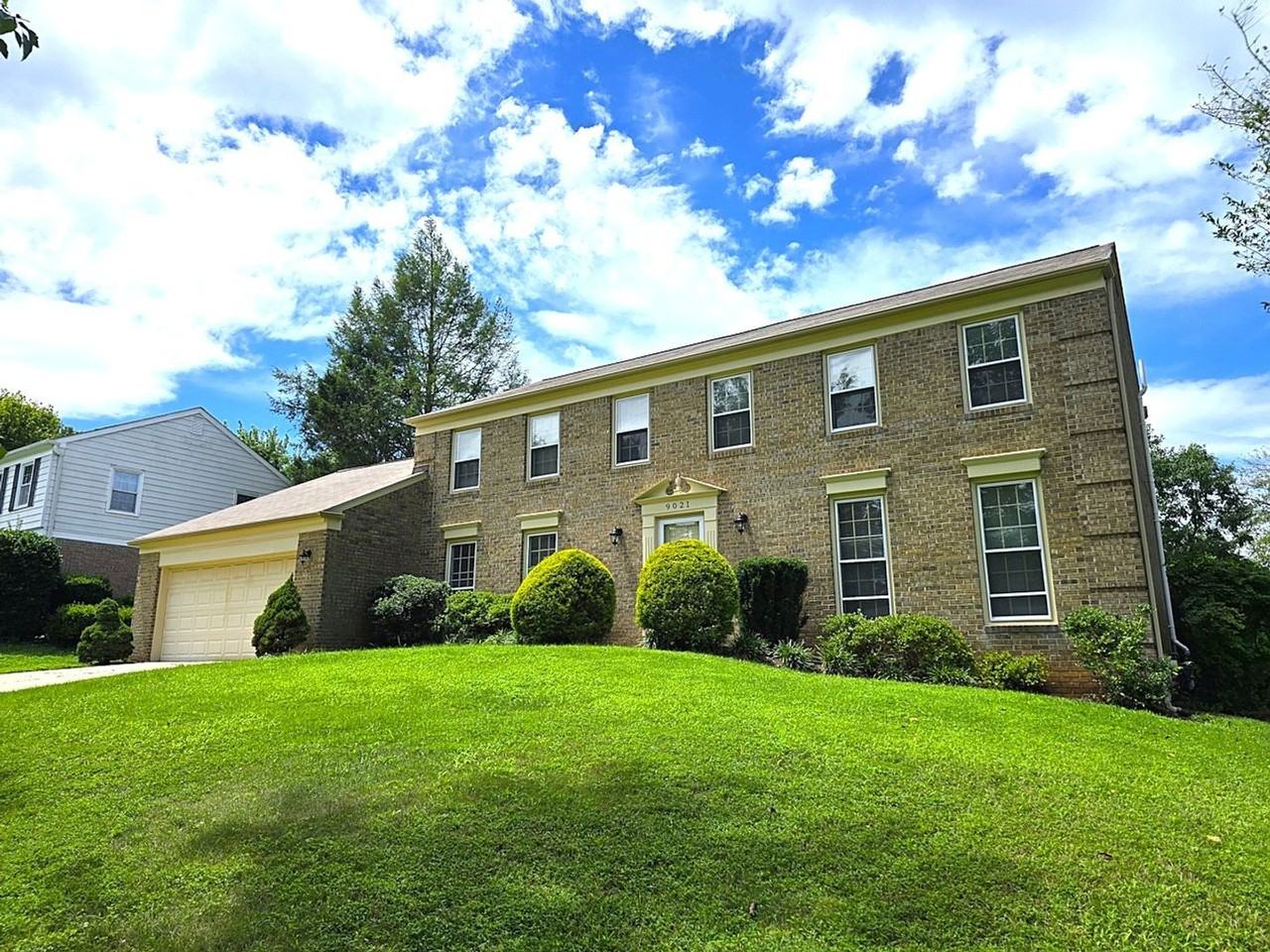 9021 Falls Chapel Way - Photo 2 of 29