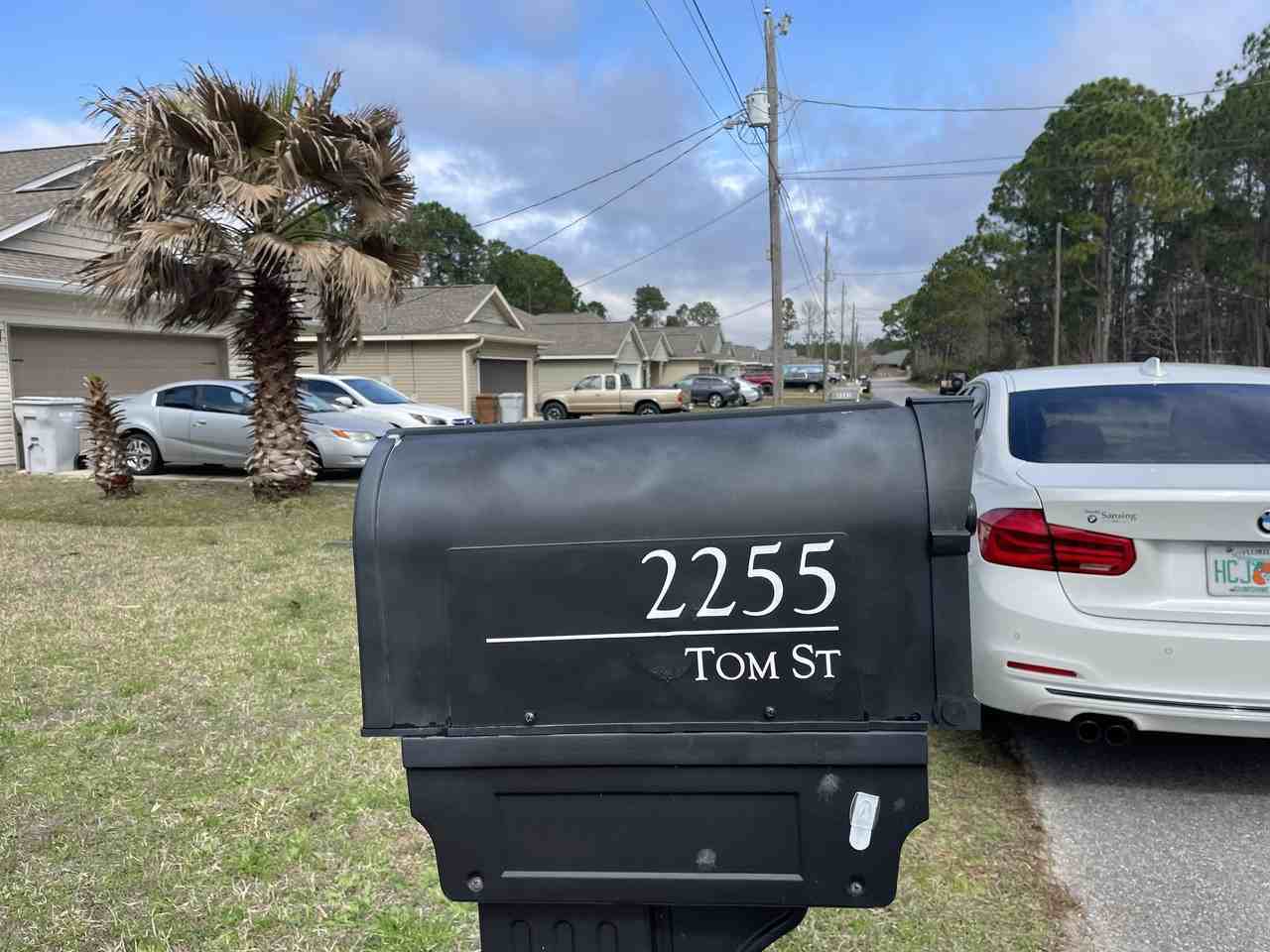 2255 Tom St. - Photo 2 of 50