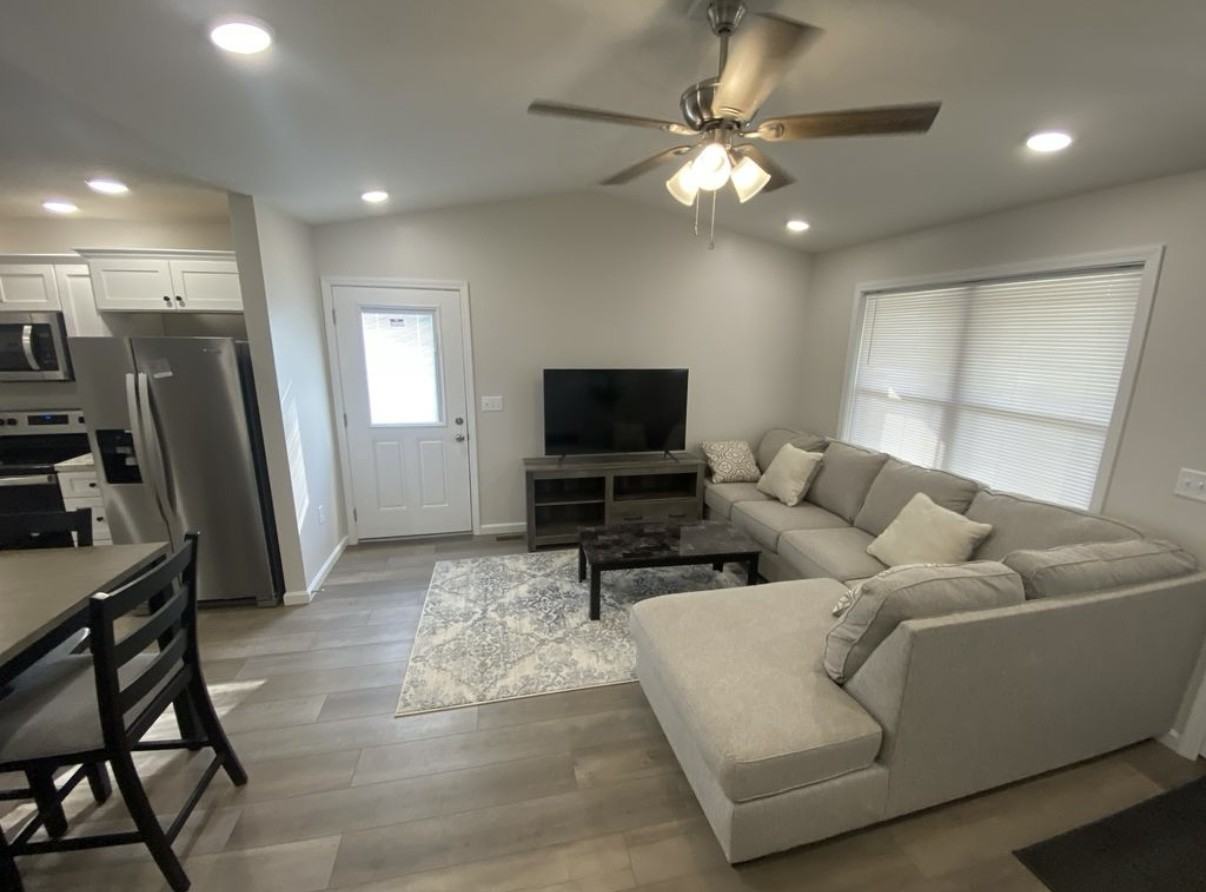 35 Despain Court - Photo 3 of 18