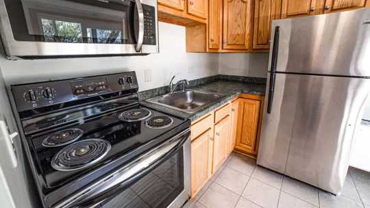 Parkview Apartments 1 of 4