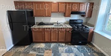 featured image of 490 Tremont Ave