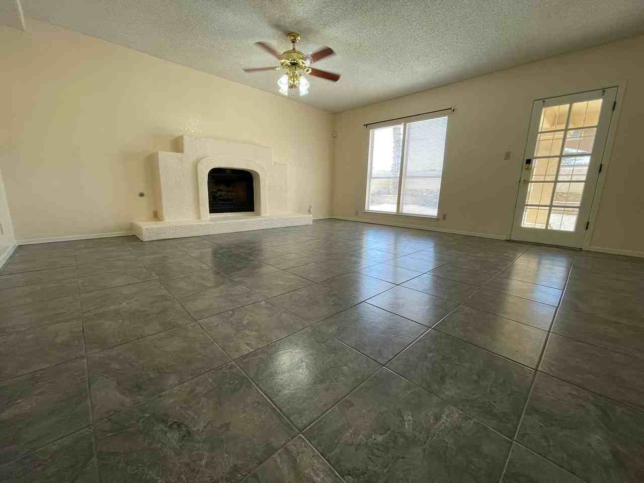 4304 Loma Alegre Dr - Photo 4 of 16