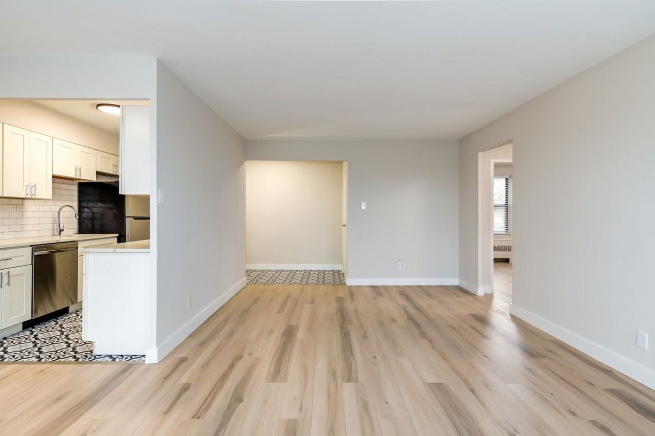 6244 Oakland Ave #101 - Photo 3 of 26