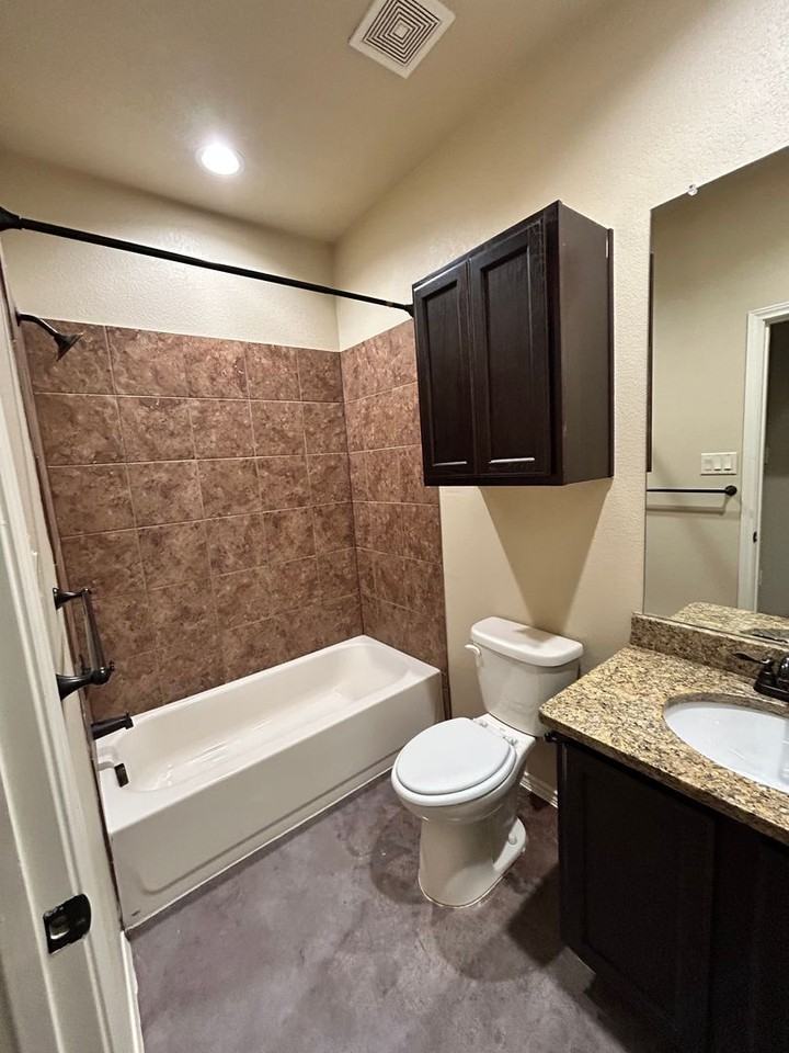482 Jack Rabbit Ln - Photo 6 of 13