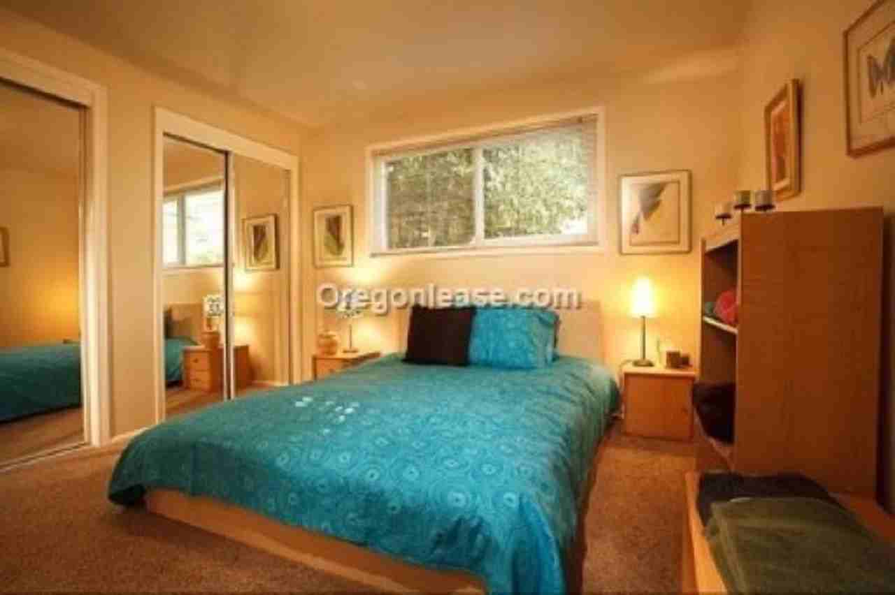 1425 W 8th Ave #01 - Photo 2 of 13