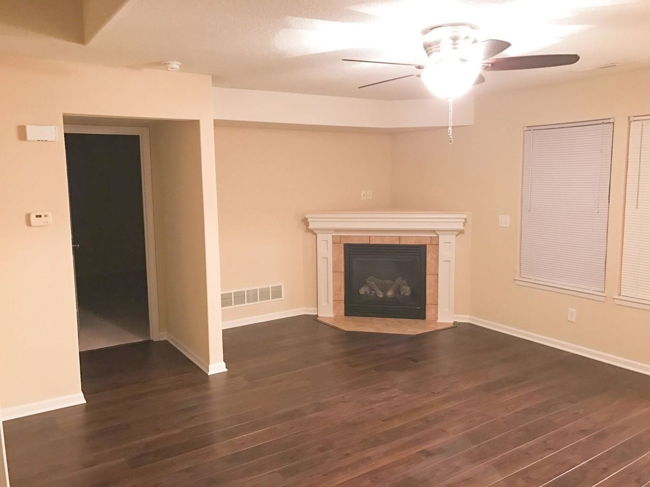 2410 Brooke Bnd - Photo 2 of 13
