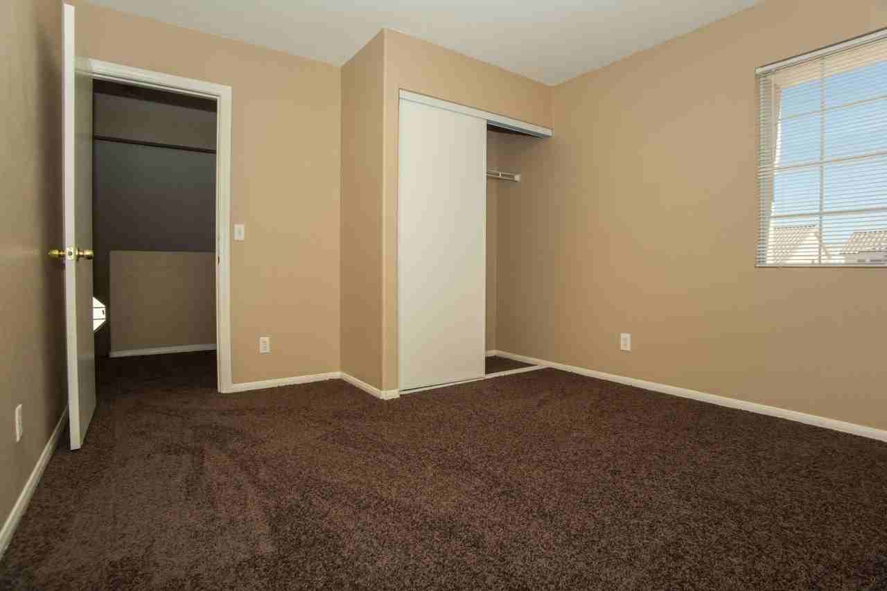6562 Hayden Peak Ln - Photo 7 of 11