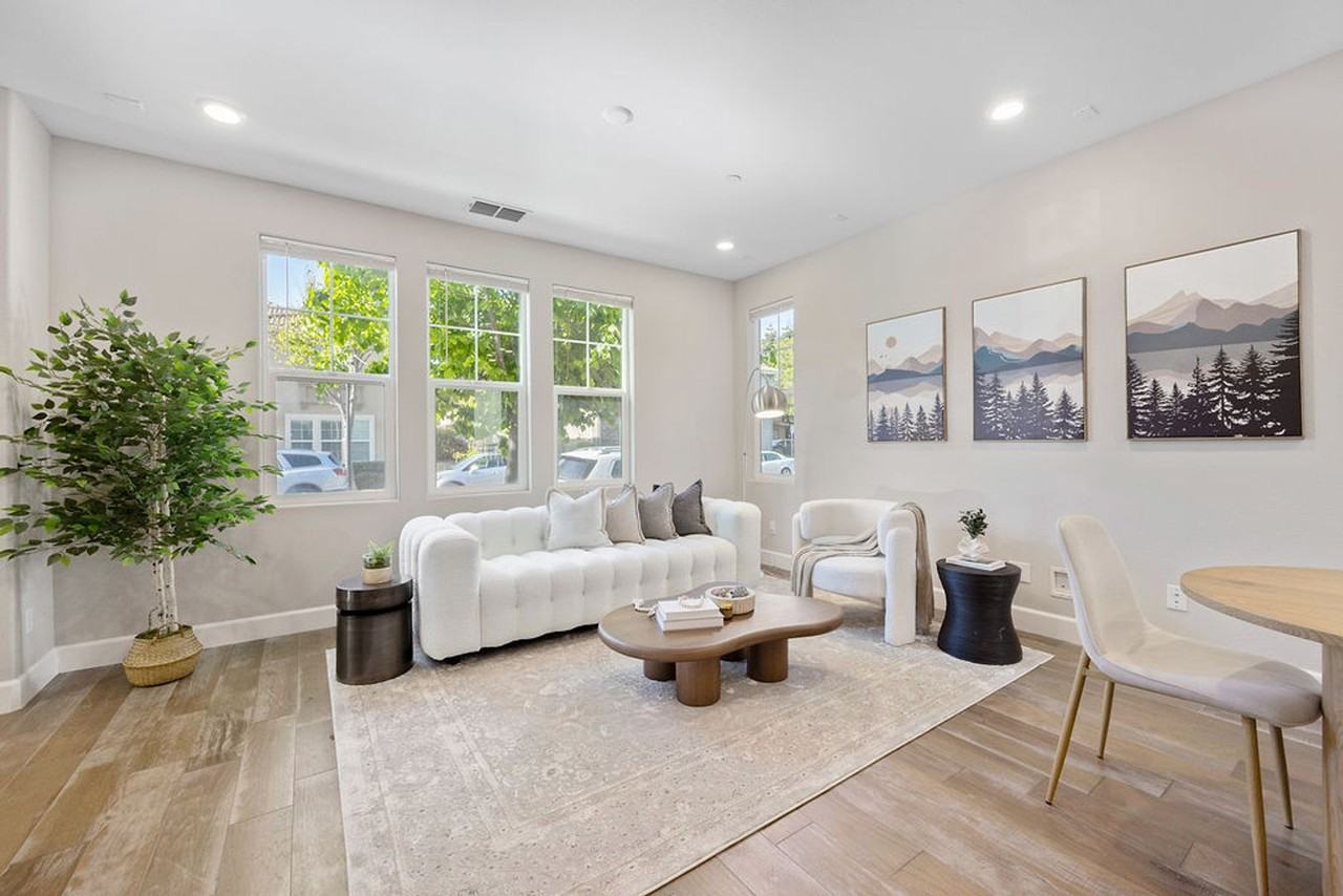 192 Montevina Way - Photo 3 of 50