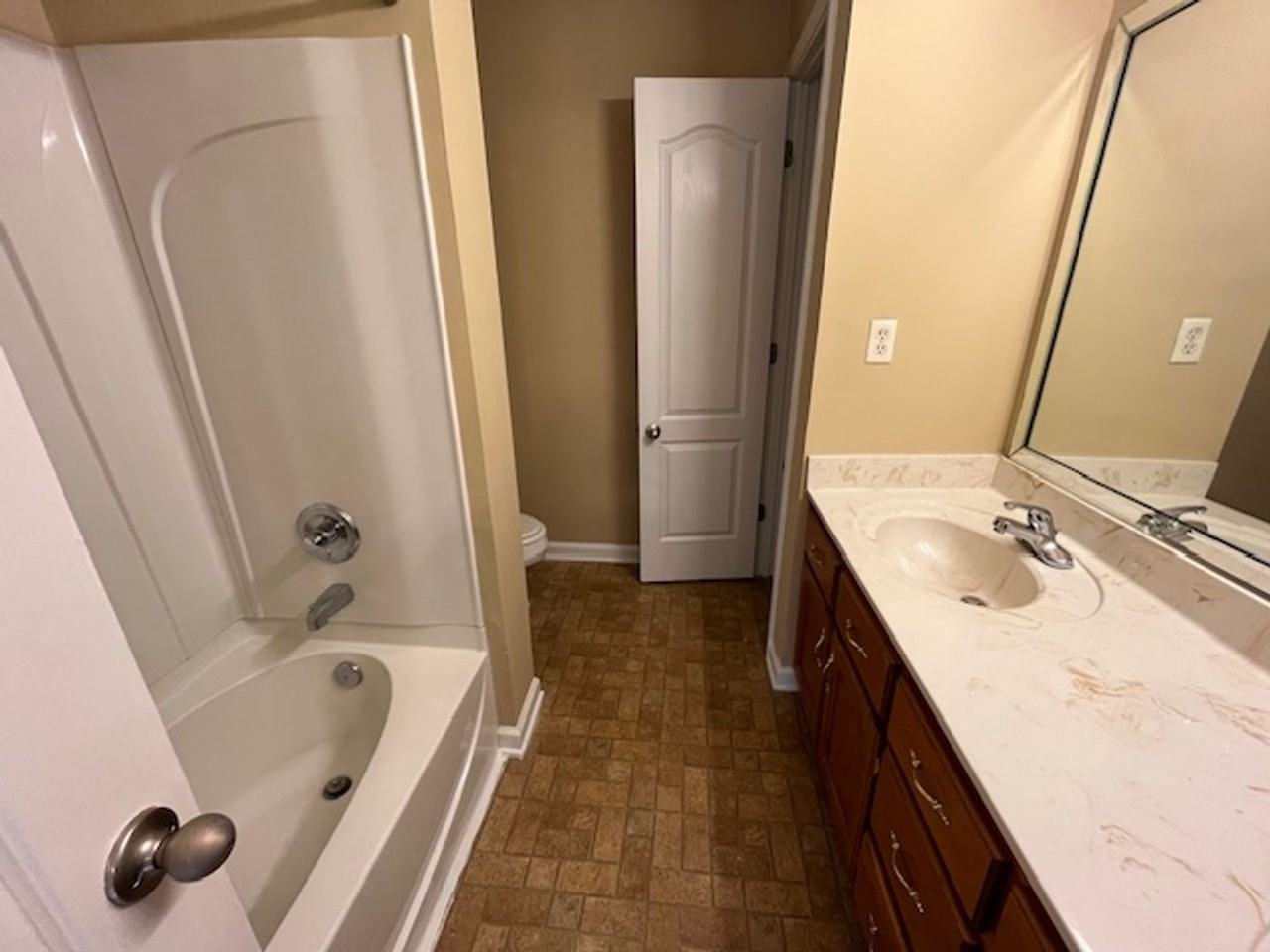 3742 Iron Horse Dr - Photo 5 of 9