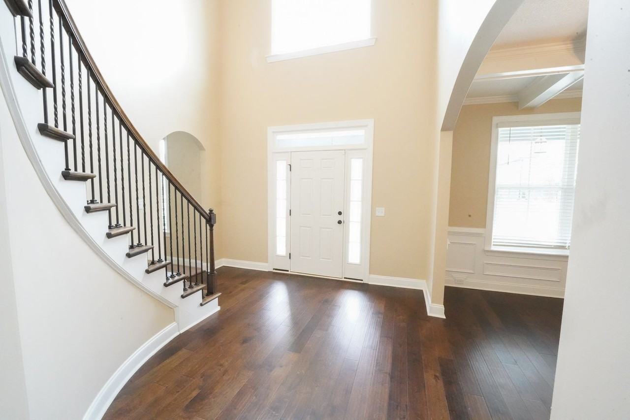 112 Bellevue Blvd - Photo 6 of 32