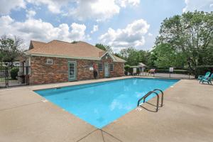 featured image of 919 S Dickerson Rd