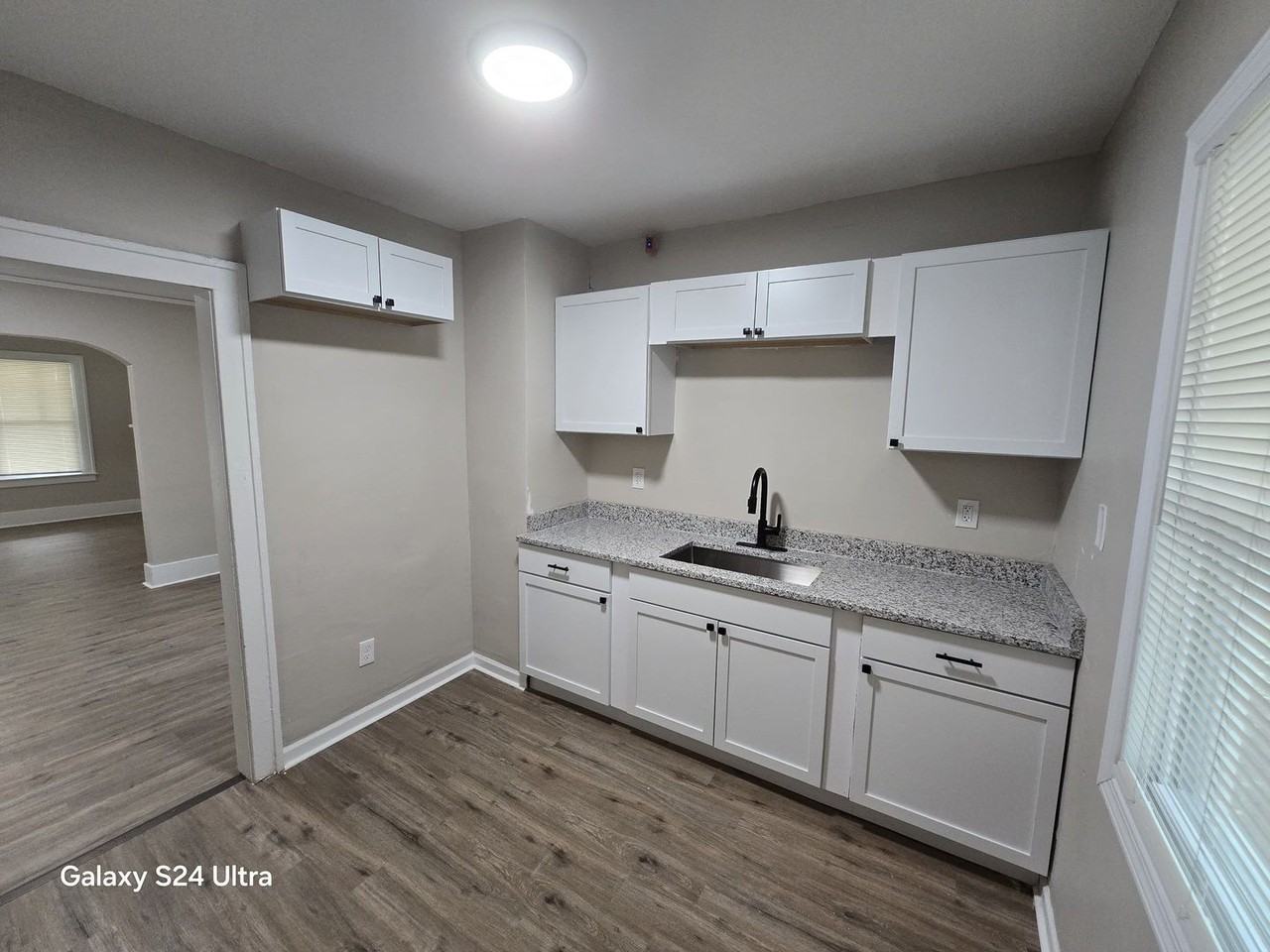 16582 Santa Rosa Dr - Photo 3 of 8