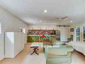 1128 1128 W. Hopkins - Cottage - Photo 1 of 1