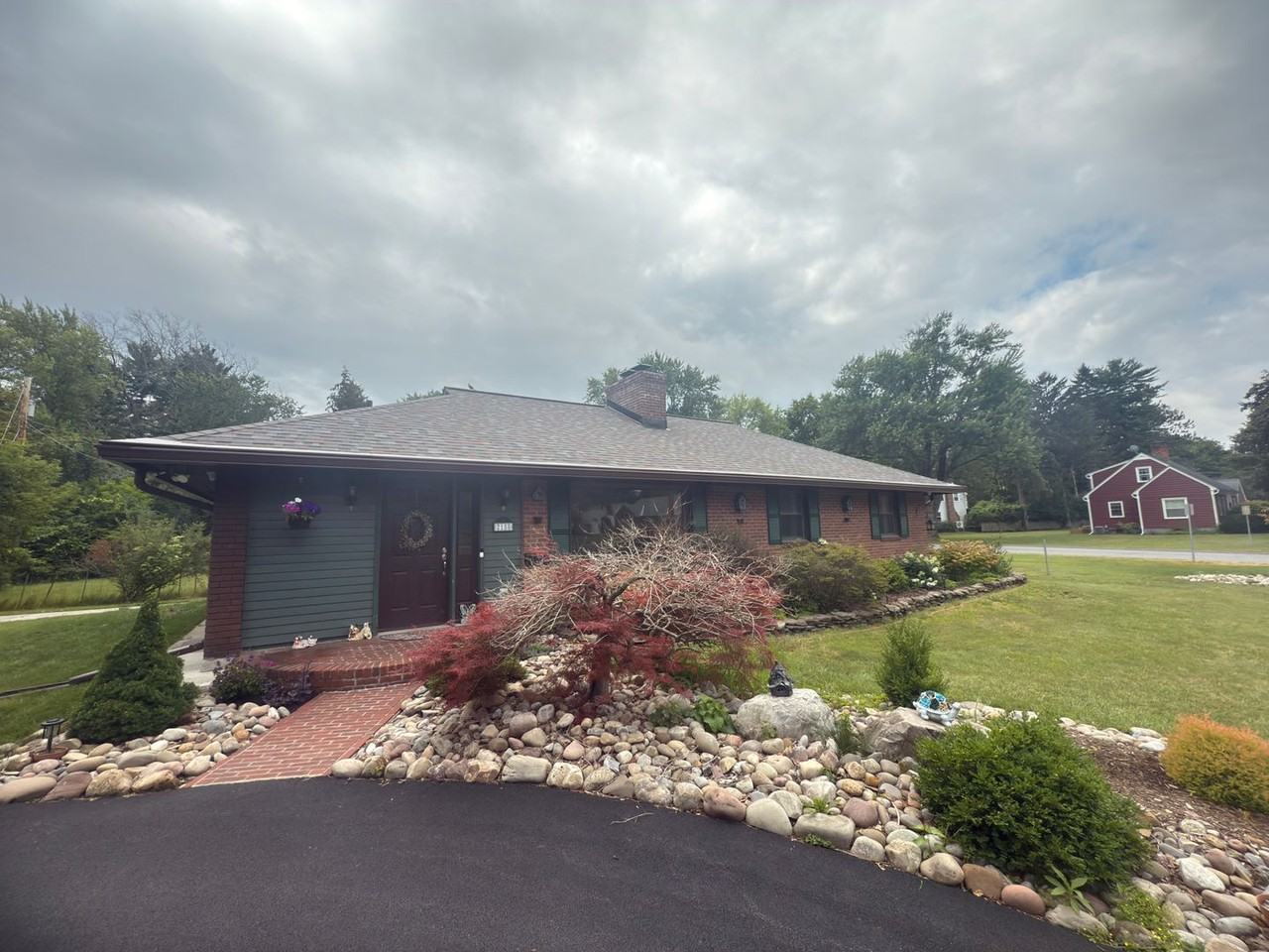 2158 Rankin Rd - Photo 3 of 45