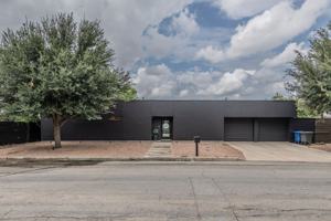 featured image of 371 Everest Ave