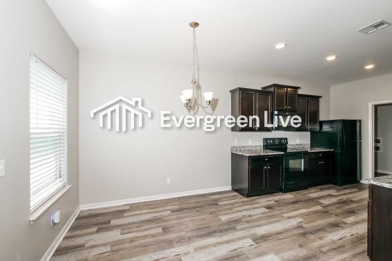 416 Tennessee Ave - Photo 4 of 16
