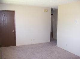 featured image of Building 5, 250-256 Applewood Ct.