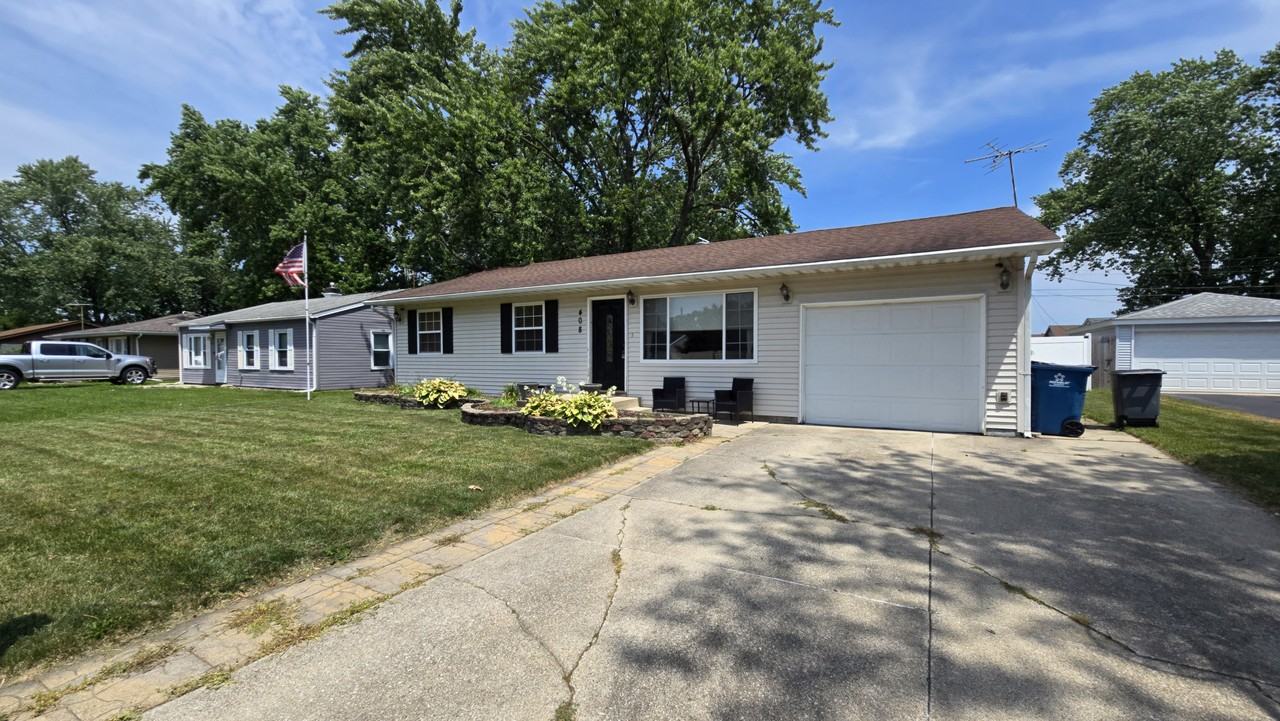 408 Prairie Street - Photo 2 of 20