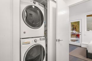 5114 24th Ave Ne - Photo 1 of 1