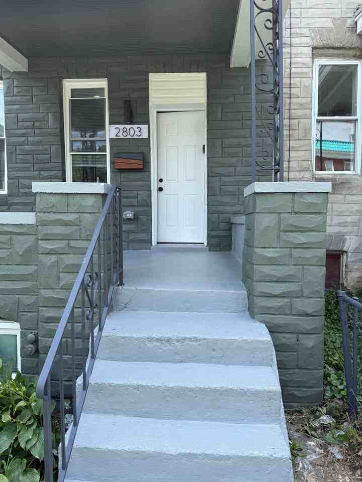 2803 Presbury St - Photo 2 of 15