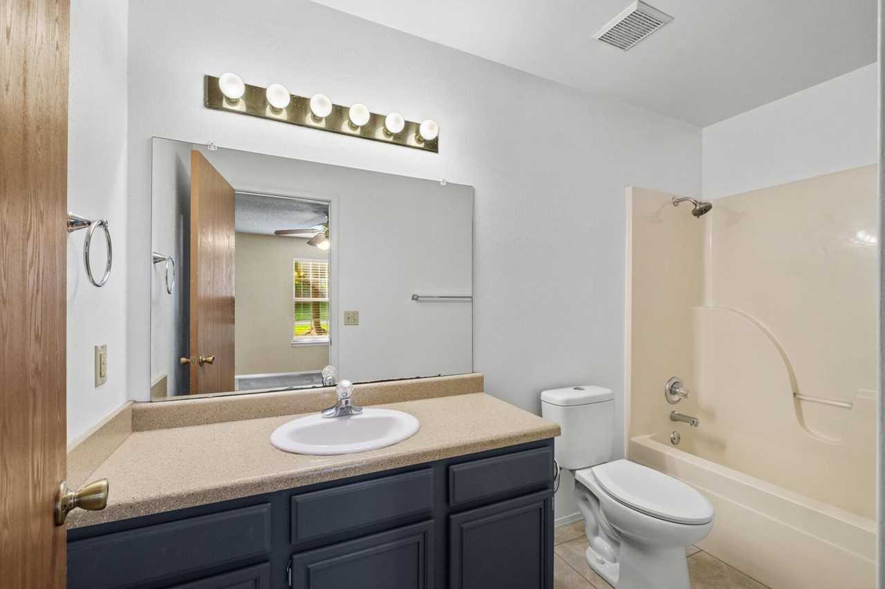 2845 W Riverridge Dr - Photo 4 of 10