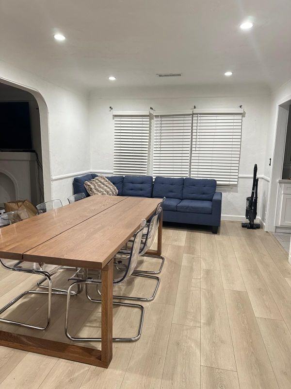 1428 S Sherbourne Dr - Photo 2 of 4