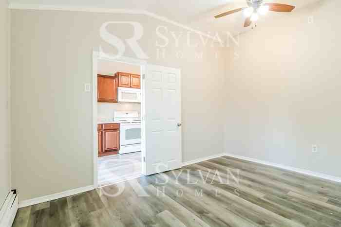 252 Blue Ridge Dr - Photo 3 of 16