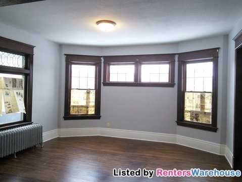 1457 Englewood Ave - Photo 2 of 15