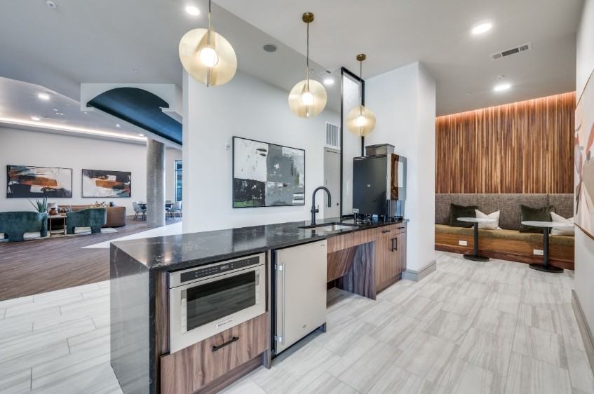 10223 Whistle Stop Ln #001 - Photo 2 of 7