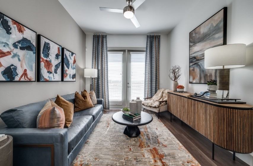 10223 Whistle Stop Ln #001 - Photo 4 of 7