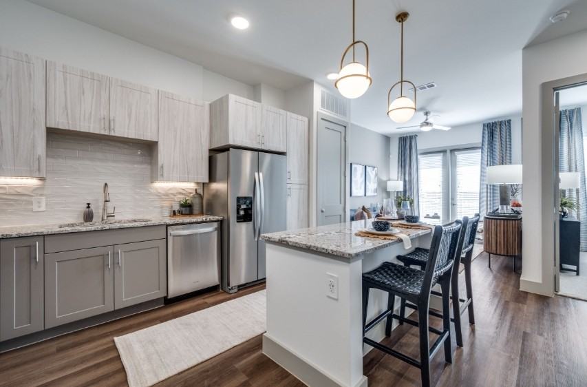 10223 Whistle Stop Ln #001 - Photo 5 of 7