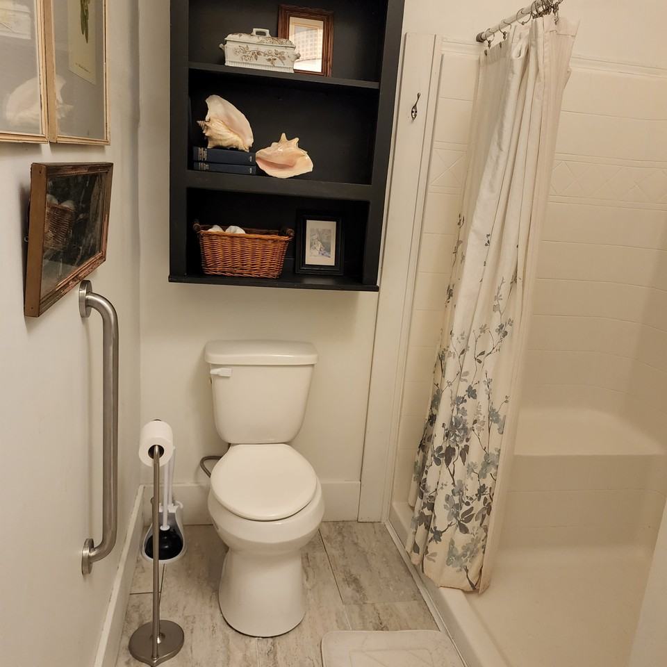 519 Commercial St #NA - Photo 6 of 36