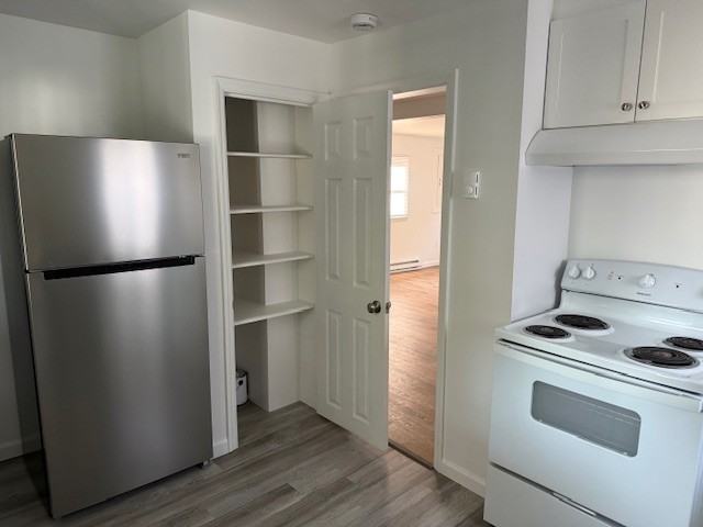 7 New St - Photo 2 of 9