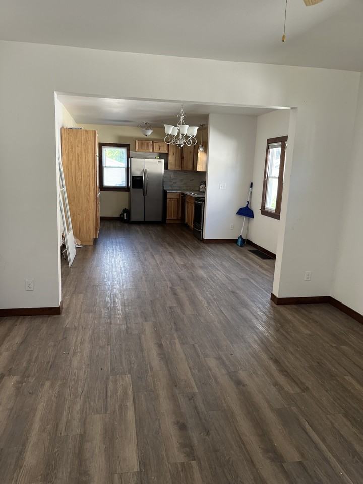 1310 Jones Ave #NA - Photo 2 of 15