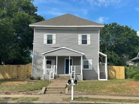 926 N 14th St #B - Photo 1 of 1