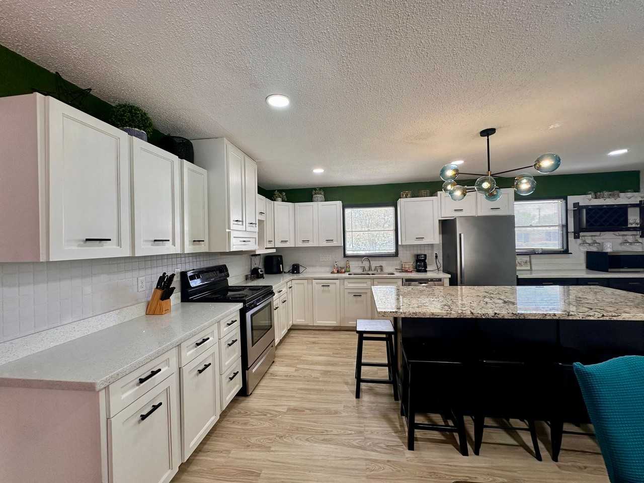 807 Walnut Ave #NA - Photo 2 of 29
