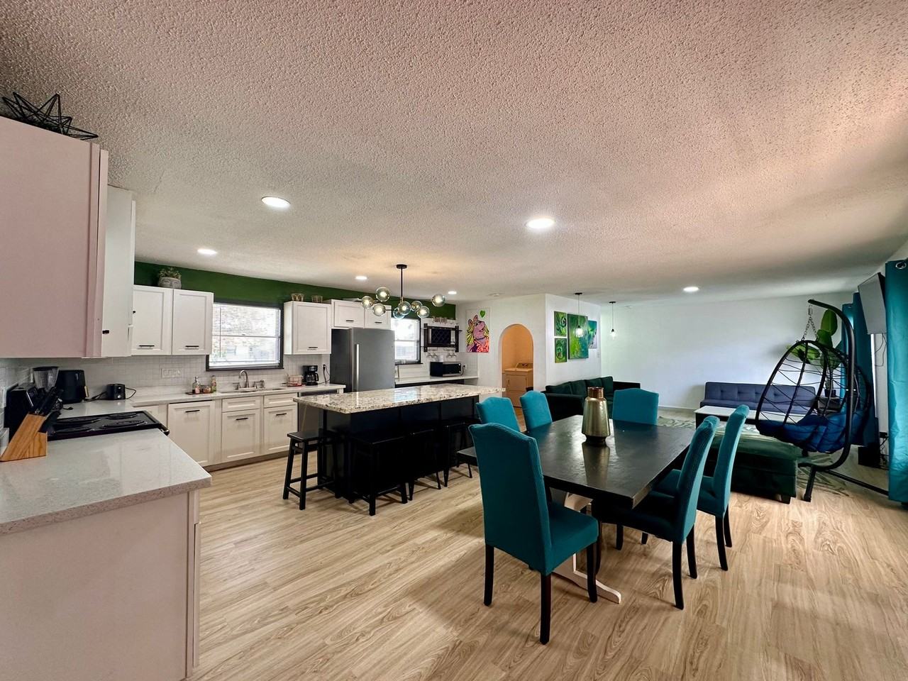 807 Walnut Ave #NA - Photo 3 of 29