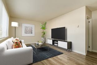 King's Court - Photo 1 of 1